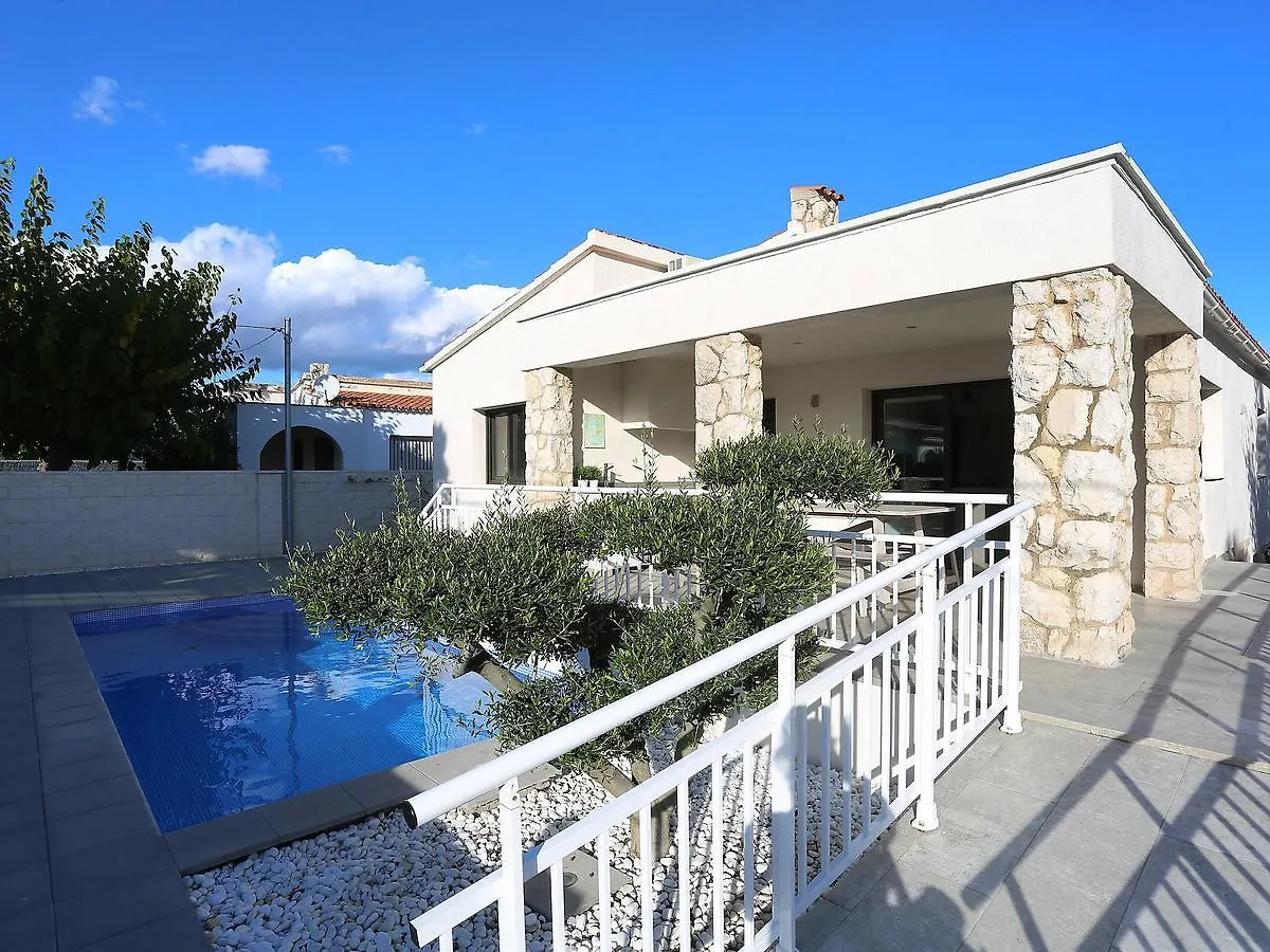 Holiday Home Gunella By Interhome كامبريلس